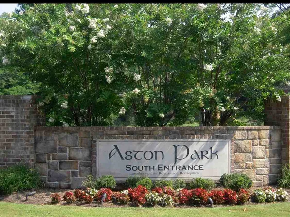 120 Aston Hall Dr, Eads, TN 38028