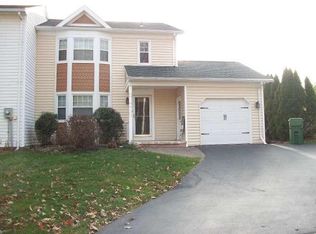 1385 Fairgrounds Rd, Hatfield, PA 19440