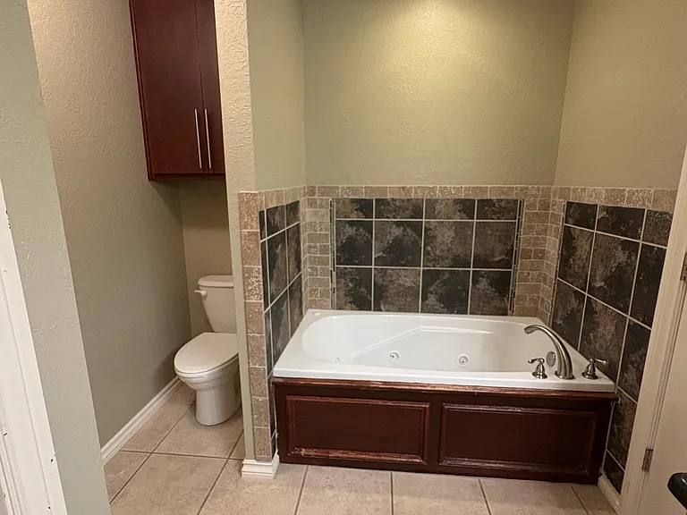 404 Bob White Rd — Photo 10