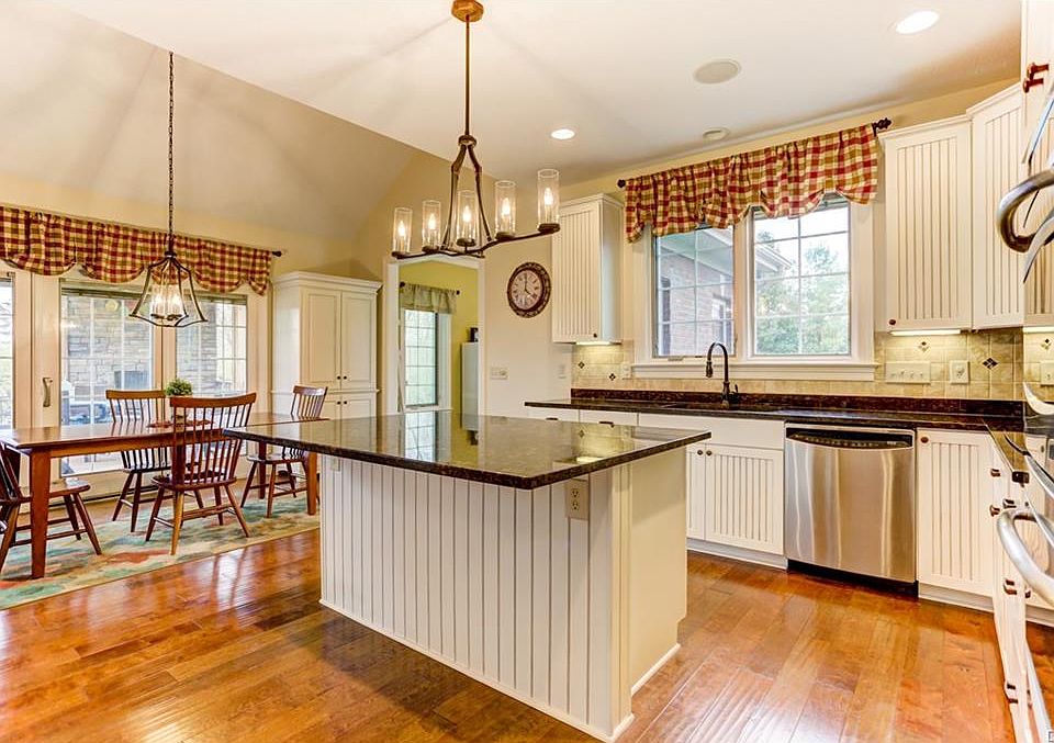 1st image of 8431 Cypress Trl