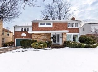 450 Brantwood Rd, Amherst, NY 14226