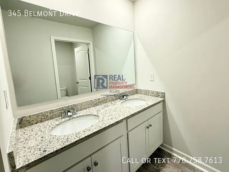 345 Belmont Dr — Photo 2