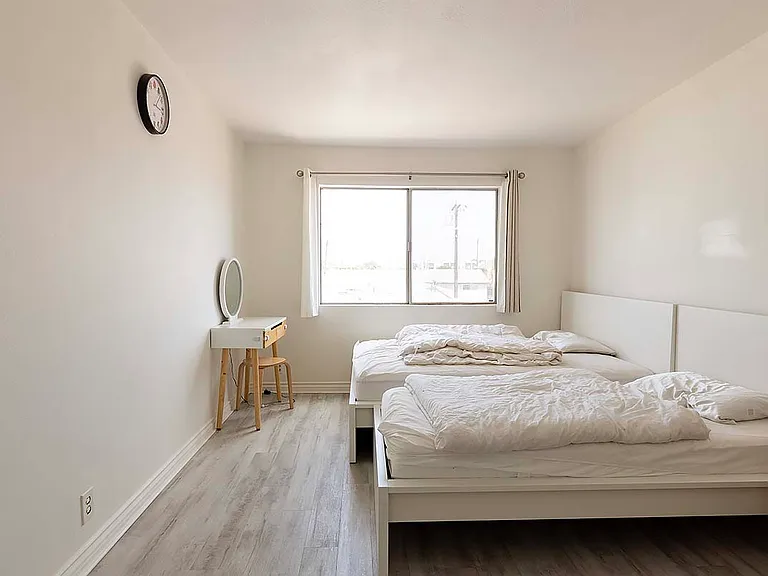 1036 Magnolia Ave #208 — Photo 9