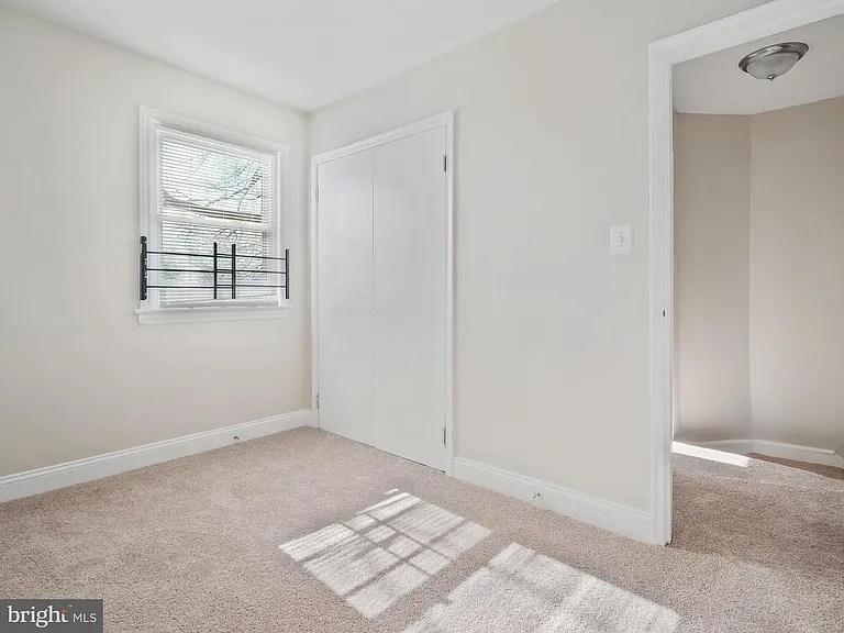 2569 Colebrooke Dr — Photo 6