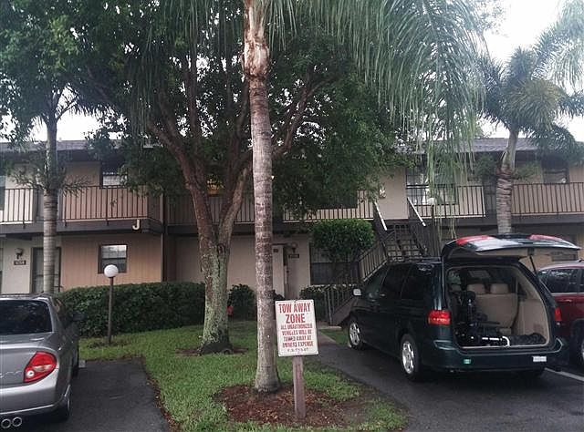 1st image of 5256 Treetops Dr #J-102
