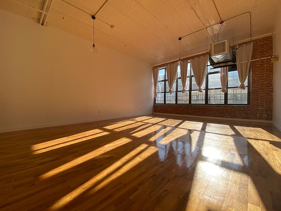 1st image of 205 McKibbin St #410