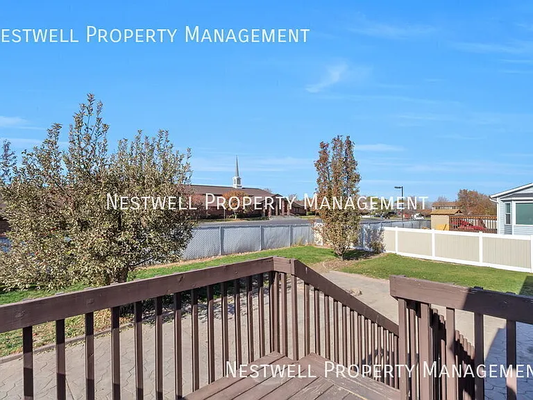 5676 S 3525 W — Photo 12