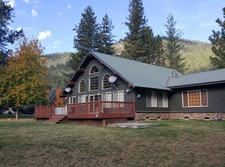57 Crooked Ln, Sandpoint, ID 83864