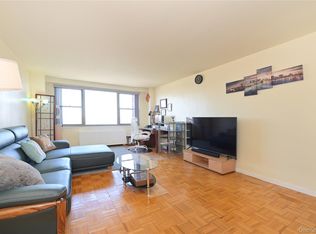 61-20 Grand Central Parkway #A1204, Forest Hills, NY