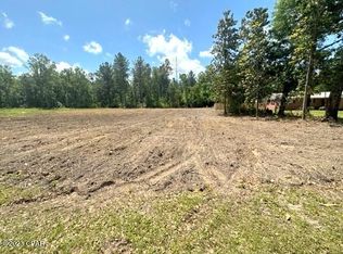 Forrest Ave, Chipley, FL 32428