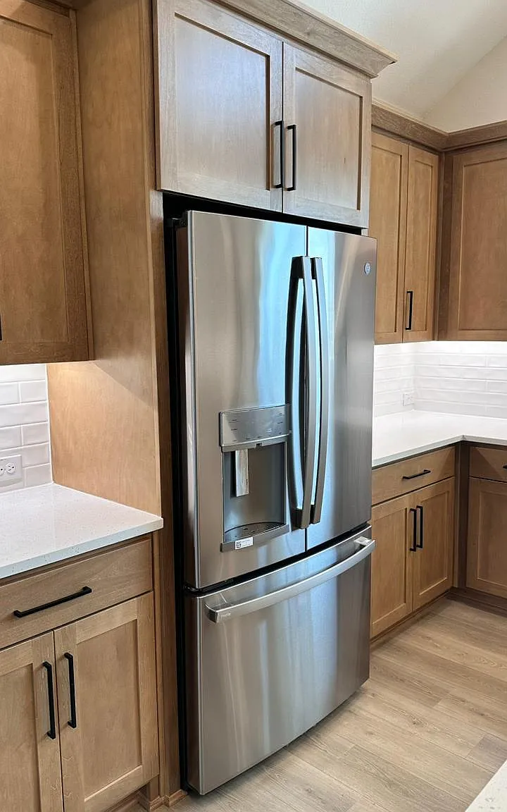 4 bed, 2.5 bath, 2829 sqft, $3,100 — Photo 4