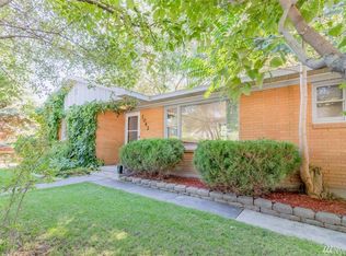 1042 S Grant St, Moses Lake, WA 98837