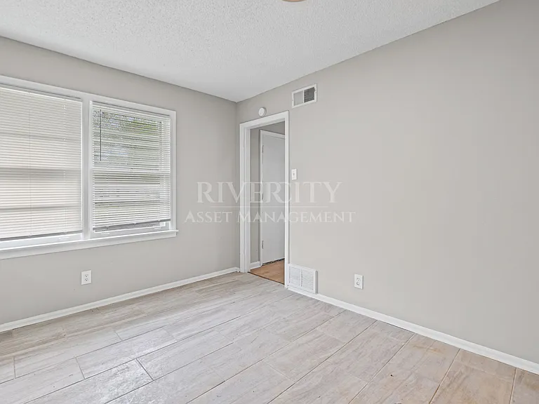 3801 Blue Jay Rd — Photo 10