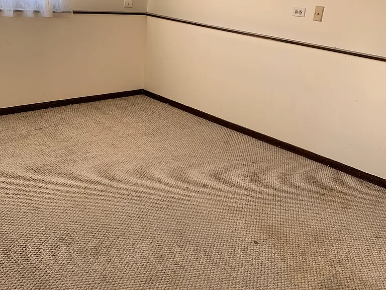2136 Cedar Ave — Photo 12