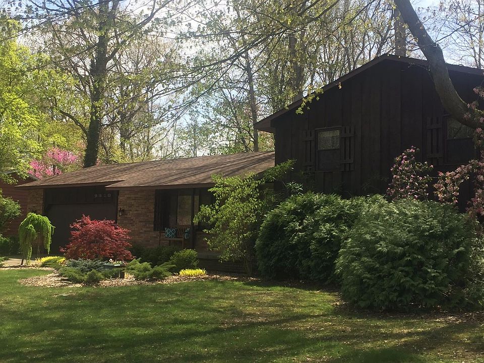 1st image of 2320 Marjorie Ln