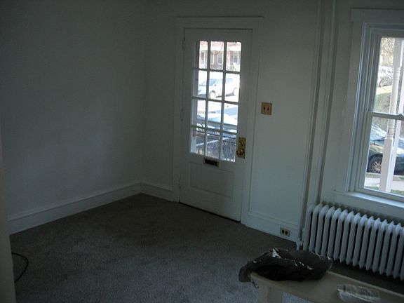 504 Heine St. Living Room