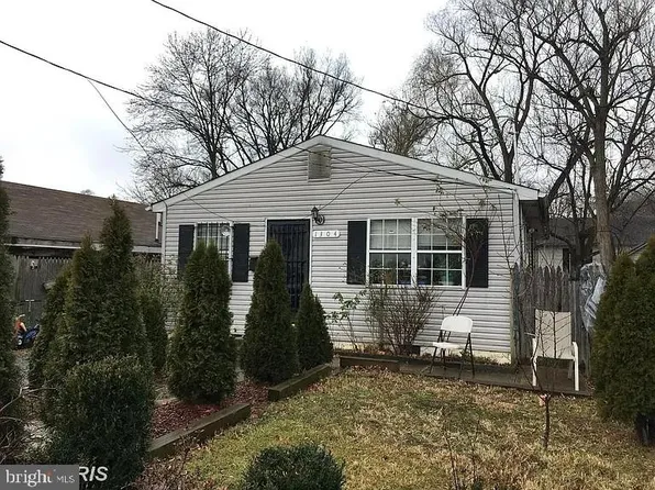 1304 Doewood Ln, Capitol Heights, MD 20743