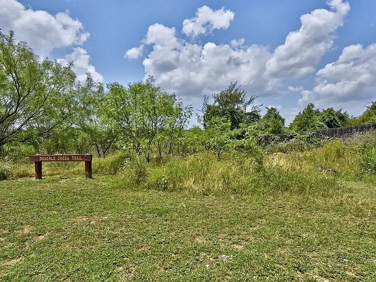 10416 Beard Ave — Photo 40