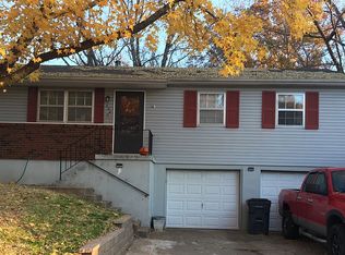 224 SE Kings Cross Rd, Blue Springs, MO 64014