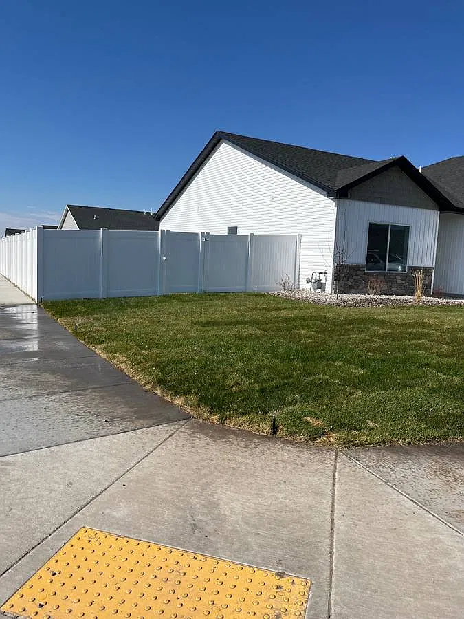 B- 582 Cutler Ave, Sugar City - 1 — Photo 1