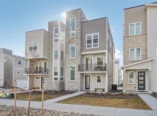 11223 W 53rd Pl, Arvada, CO 80002