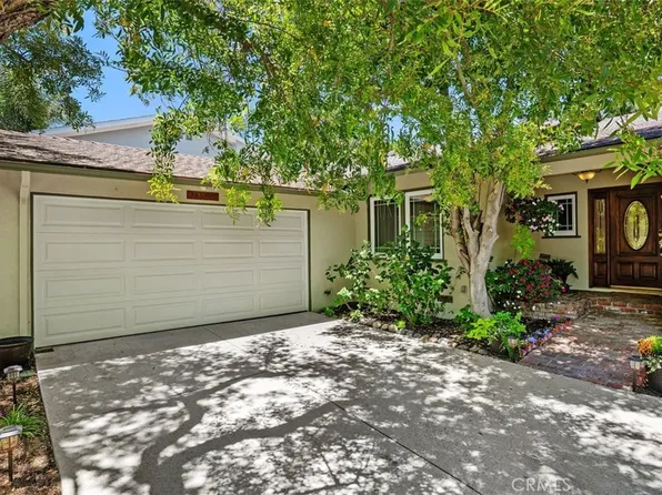23349 Schoenborn St, Canoga Park, CA 91304