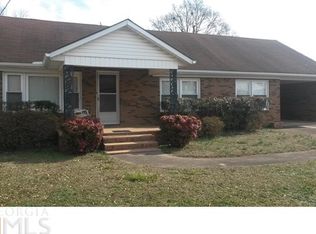 78 Felton St, Lavonia, GA 30553