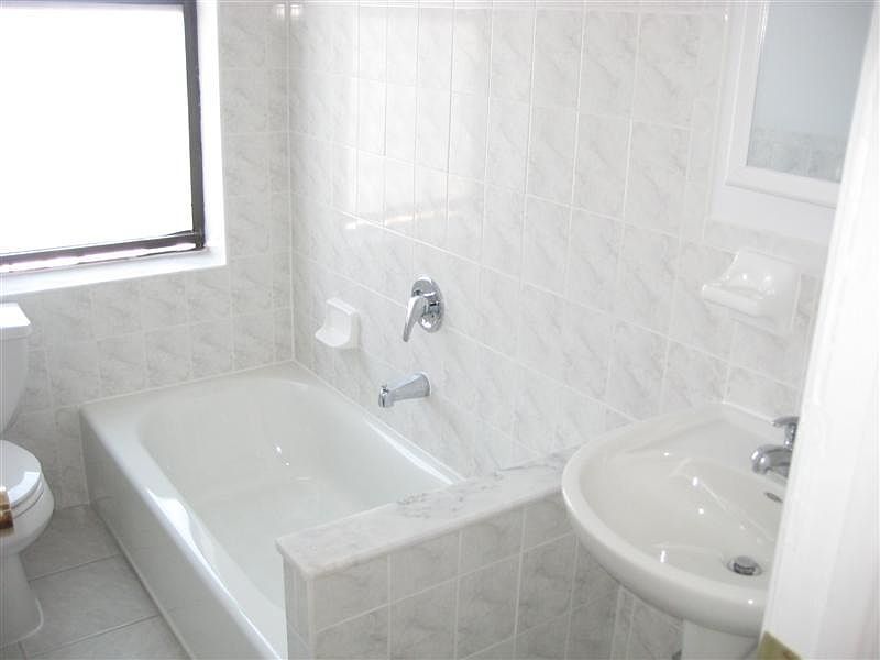 2nd image of 1575 Thieriot Ave APT 3B