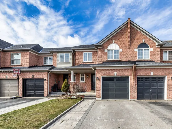 10 Oglevie Dr, Whitby, ON L1R 2Y4