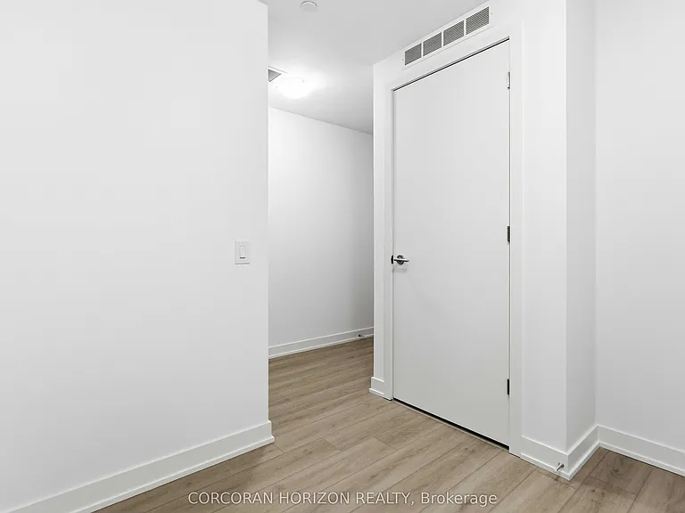 7437 Kingston Rd #201 — Photo 5