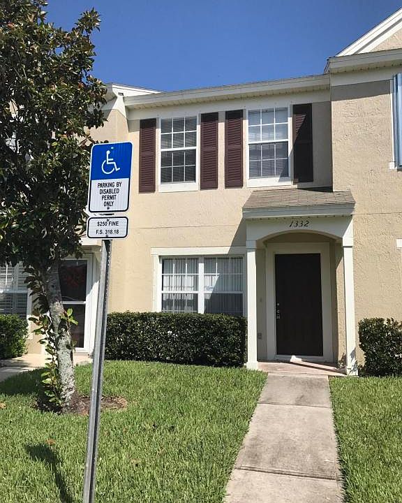 1st image of 1332 Hampton Park Ln #1332