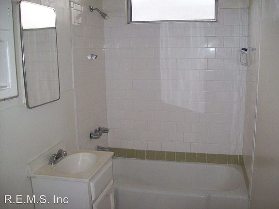 4th image of 12319 Manor Dr APT 207
