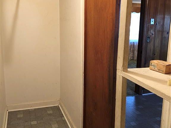 2nd image of 2321 S Scales St