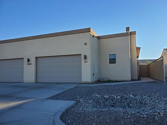 3rd image of 1120 Catalina Dr