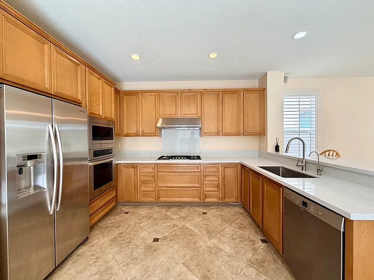 17085 Camino Galvez — Photo 9