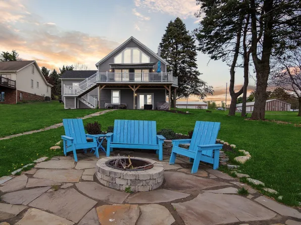 4161 Kim Dr, Hillsdale, MI 49242