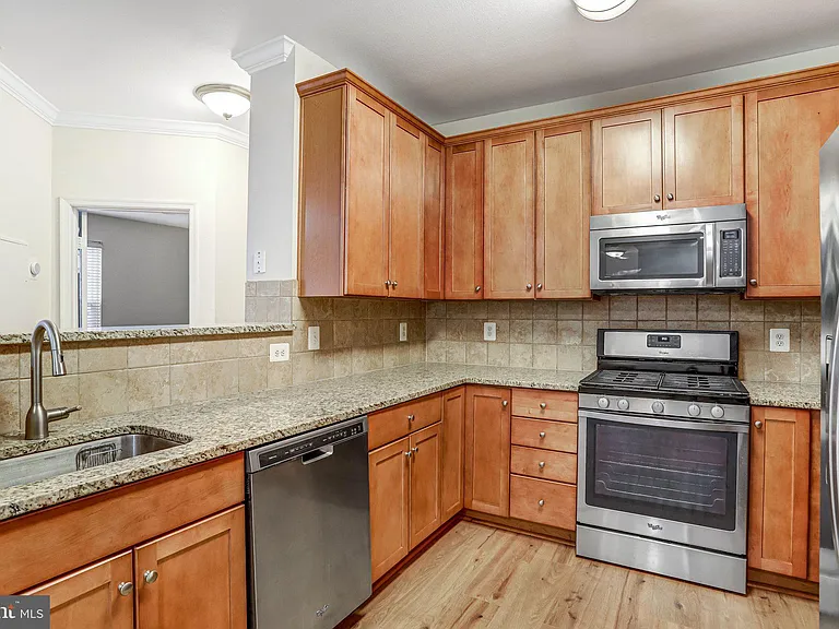 11800 Old Georgetown Rd #1207 — Photo 23
