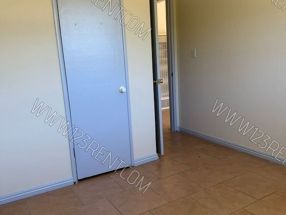 5th image of 38929 Rambler Ave