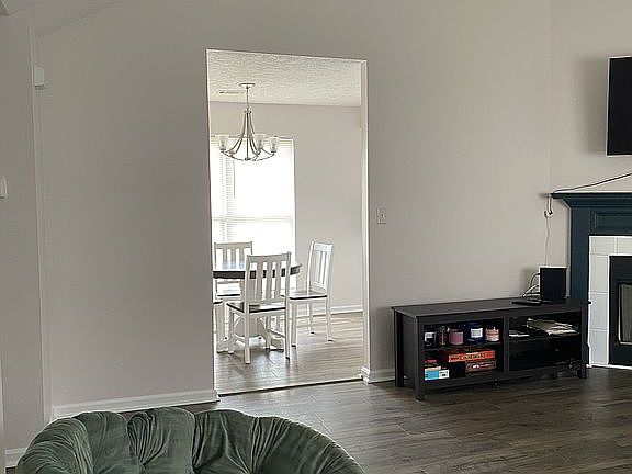 2nd image of 3623 Woodcock Dr