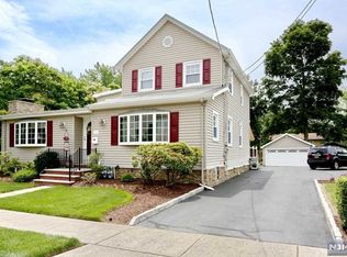 24 Zazzetti St, Waldwick, NJ