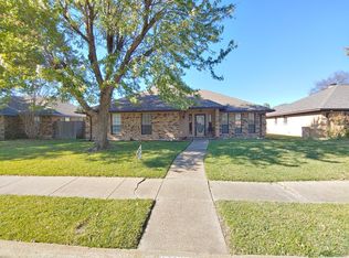 2305 Brownlee Blvd, Rowlett, TX 75088
