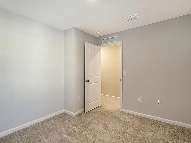 14244 Crimson Ave — Photo 34