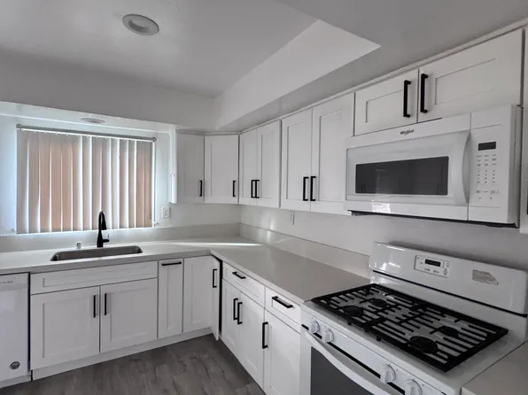 5527 Radford Ave #4, Valley Village, CA 91607