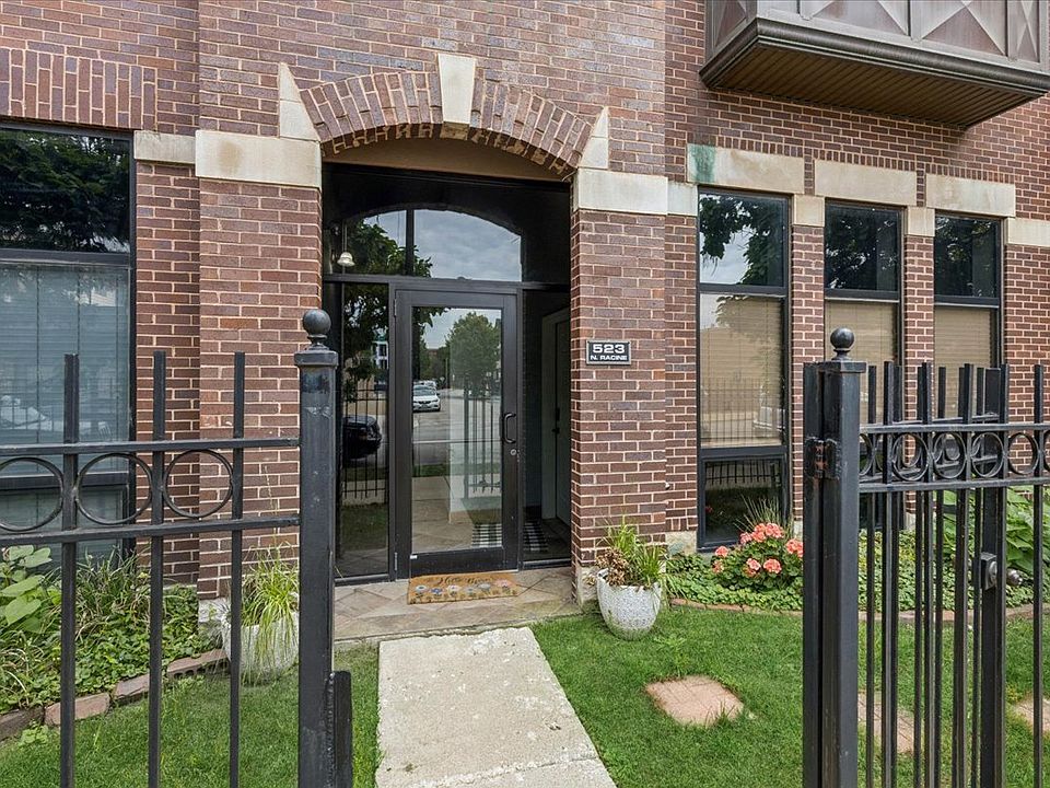 1st image of 523 N Racine Ave #1