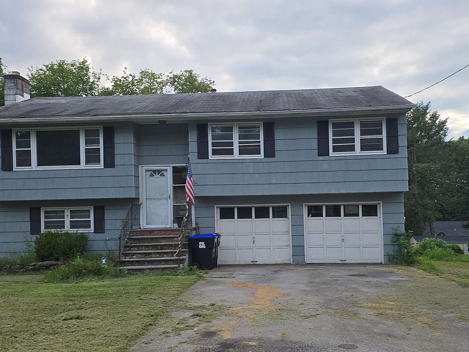1st image of 14 Bellmore Drive