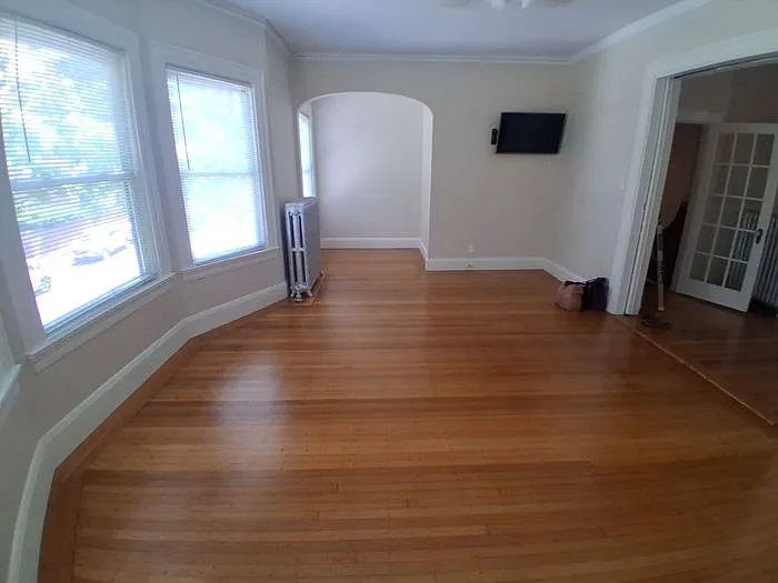 354 Harvard St — Photo 7