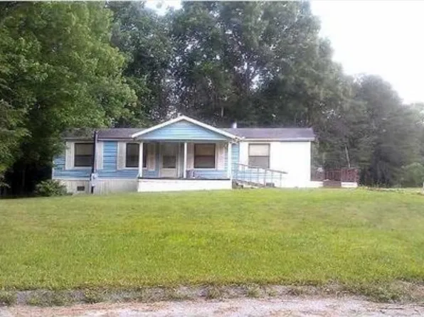 1320 Bonnelia Cir, Soddy Daisy, TN 37379