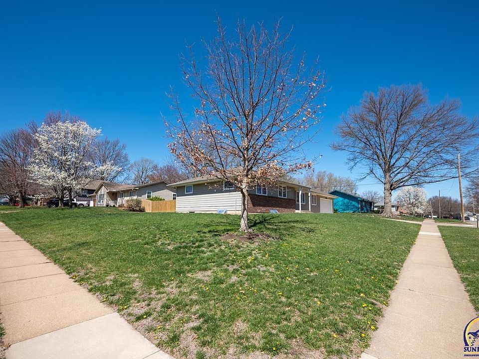 2671 SW Osborn Rd, Topeka, KS 66614 Zillow