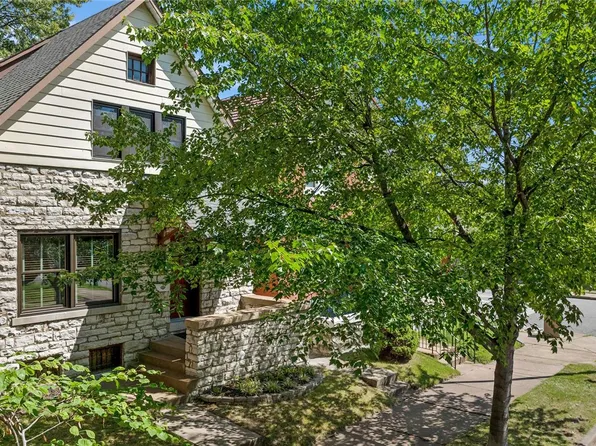 3403 Wyoming St, Saint Louis, MO 63118