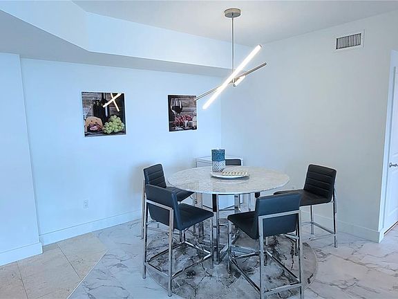4th image of 7910 Harbor Island Dr APT 708
